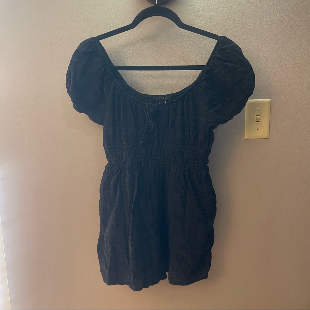 Forever 21 Women’s black puff sleeve short sleeve romper